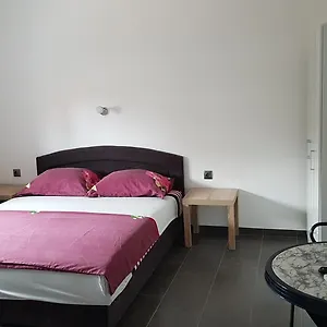 zkontrolujte dostupnost
