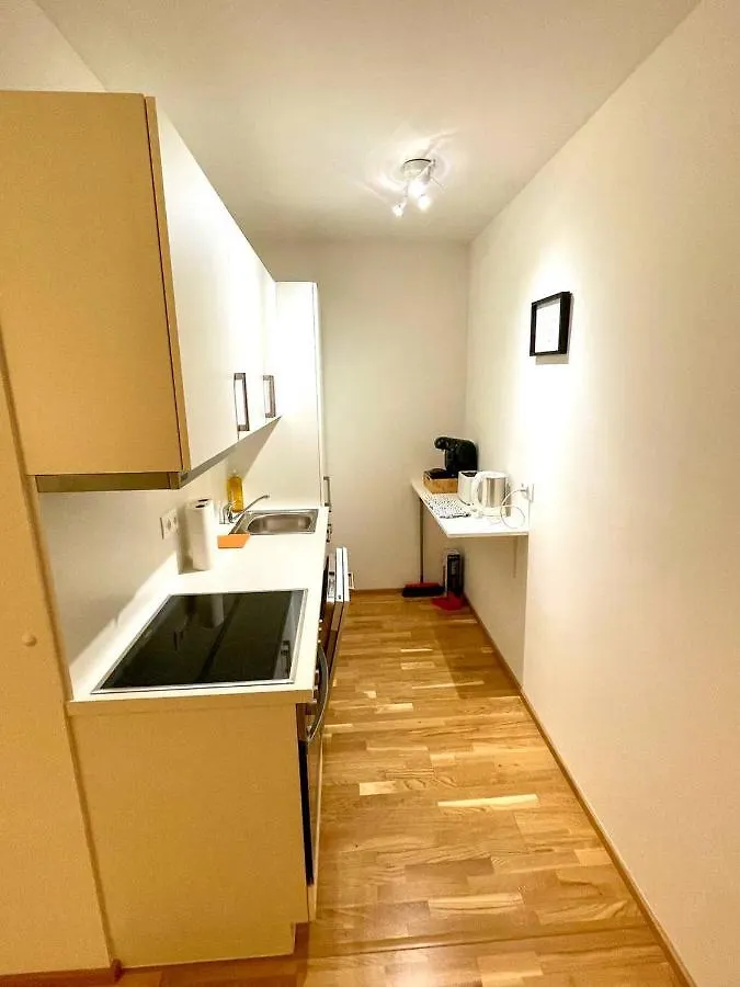 Muzeta11 - Modern Town Apartment With Balcony Vienna Austria