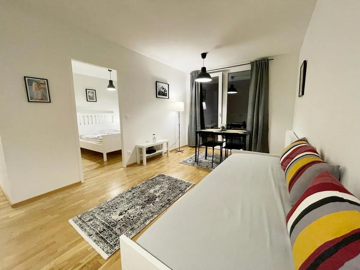Muzeta11 - Modern Town Apartment With Balcony Vienna